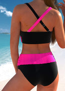 Biquíni Texturizado Com Faixa Transpassada Assimétrica
