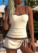 Tankíni Franzido Com Babados Contrastantes E Laço Lateral