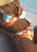 Biquíni Floral Cintura Alta Com Detalhes Trançados