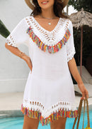 Saída de Praia com Crochê Colorido e Franjas Charmosas