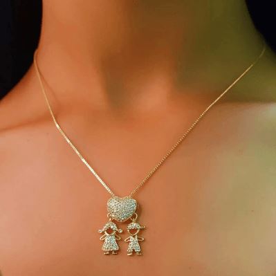 Colar Amor de Mãe com Pingente Banhado a Ouro 18k