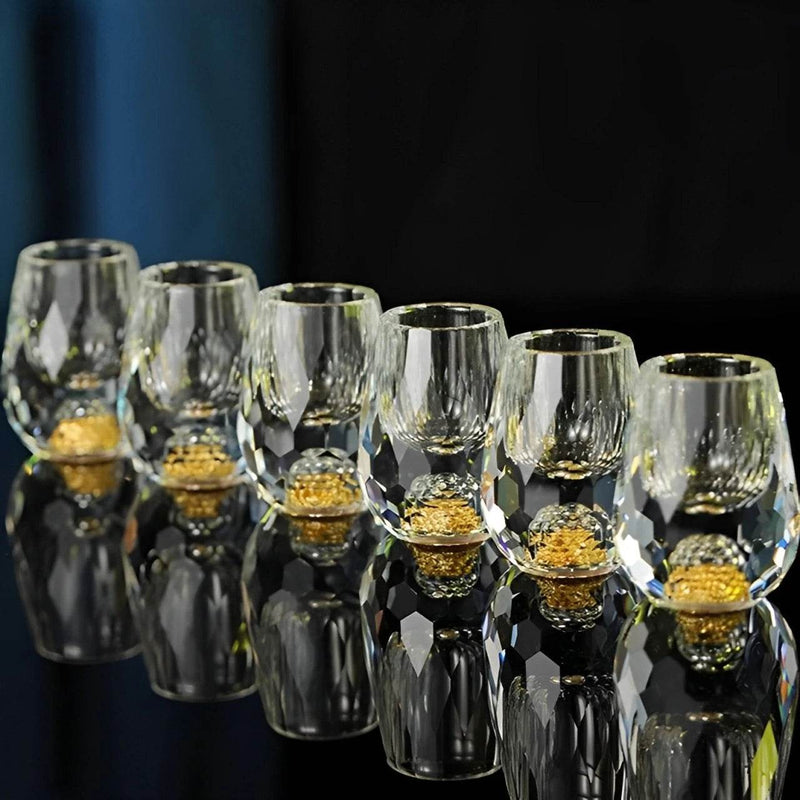 Copo Diamante Luxo com Fundo Duplo e Lascas Douradas para Baijiu, Licor, Cachaça, Tequila e Shots