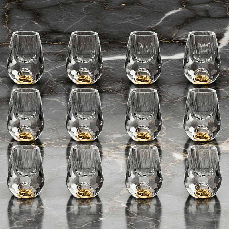 Copo Diamante Luxo com Fundo Duplo e Lascas Douradas para Baijiu, Licor, Cachaça, Tequila e Shots